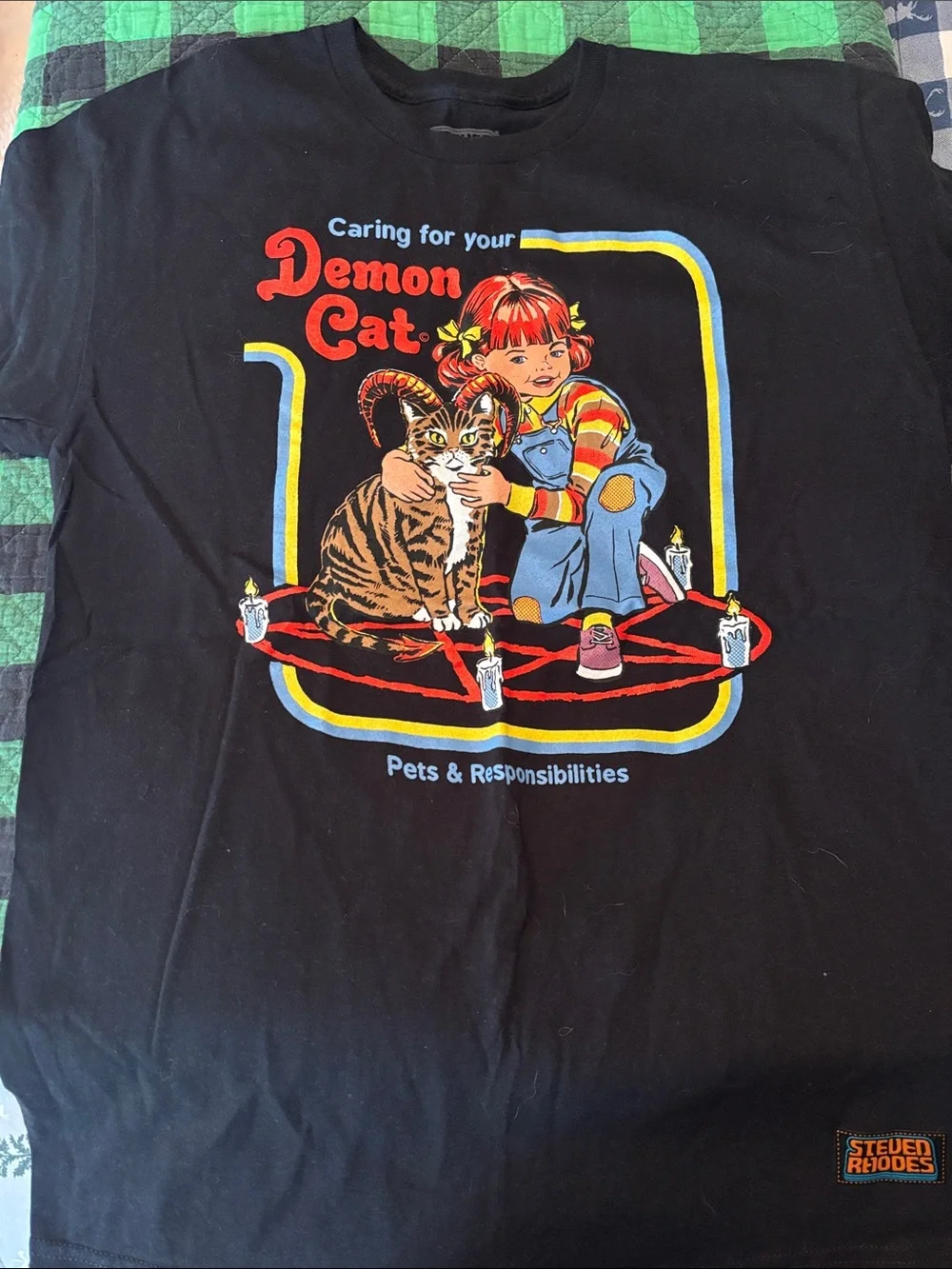 Black 'Demon Cat' Graphic Cat Tee - Playful Vintage Style